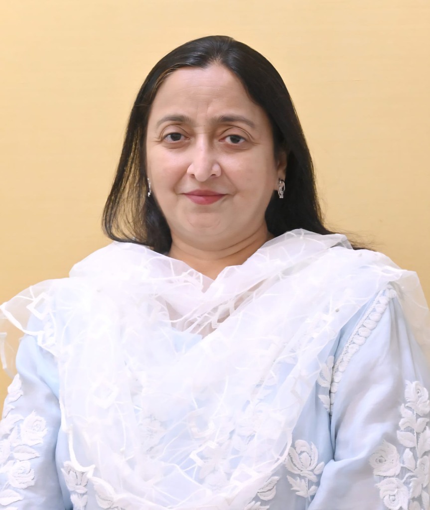 Dr. Farhat Jummani